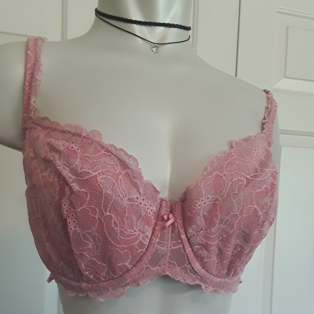 Victoria's secret demi cup 36DD bra